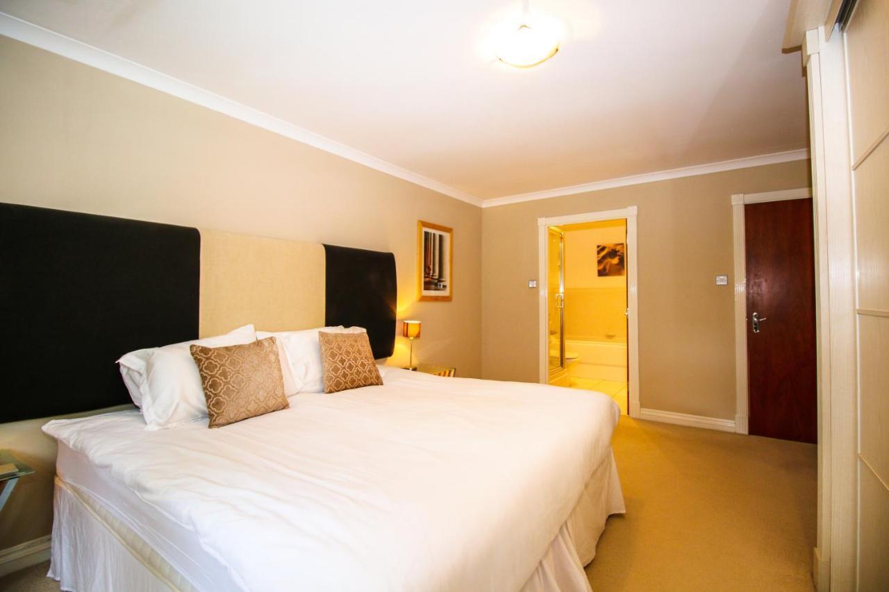 Turnberry Apartments Luaran gambar
