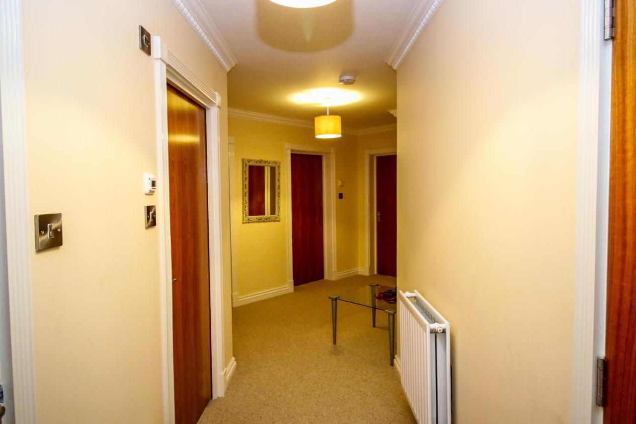 Turnberry Apartments Luaran gambar