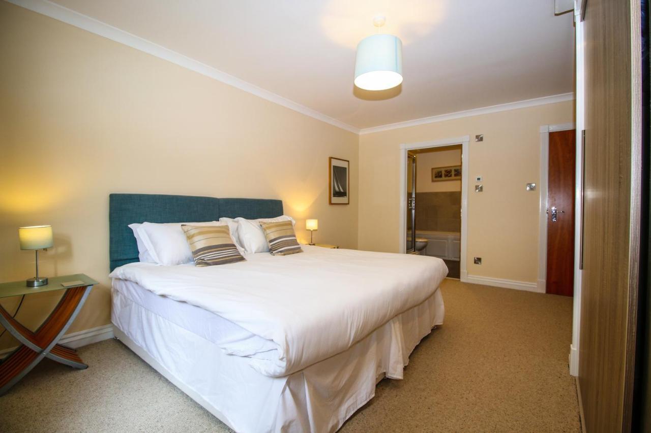 Turnberry Apartments Luaran gambar