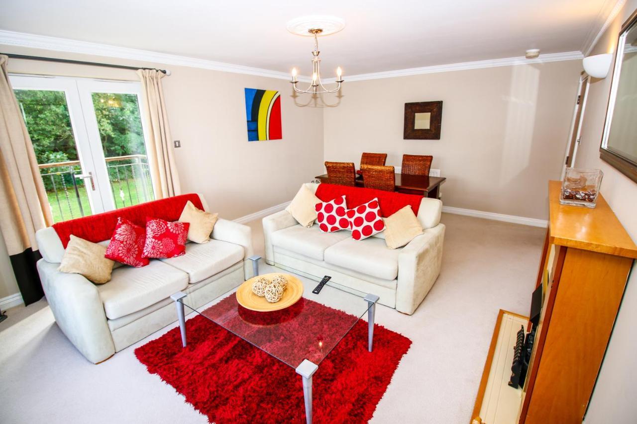 Turnberry Apartments Luaran gambar