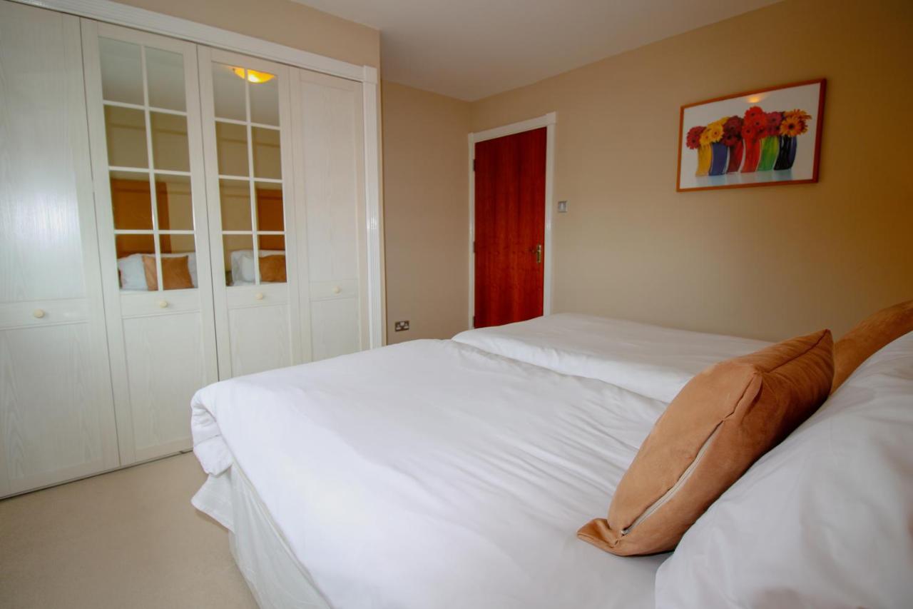 Turnberry Apartments Luaran gambar